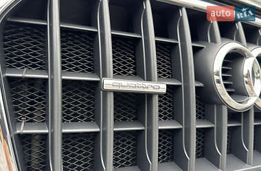 Внедорожник / Кроссовер Audi Q3 2012 в 