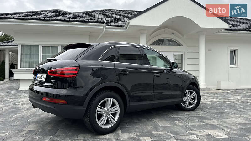 Внедорожник / Кроссовер Audi Q3 2012 в Ивано-Франковске