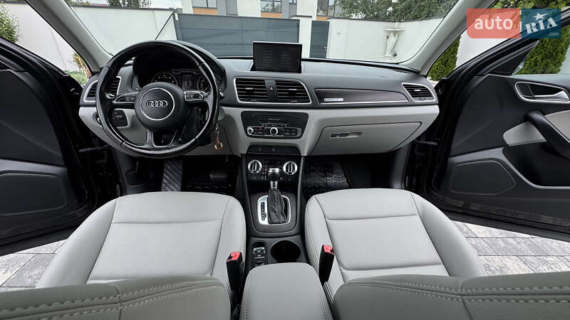 Внедорожник / Кроссовер Audi Q3 2012 в Ивано-Франковске