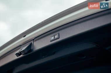 Внедорожник / Кроссовер Audi Q3 2022 в 