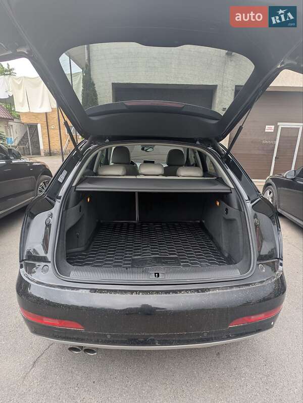 Внедорожник / Кроссовер Audi Q3 2012 в Конотопе