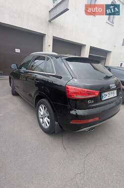 Внедорожник / Кроссовер Audi Q3 2012 в 