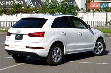 Внедорожник / Кроссовер Audi Q3 2017 в 