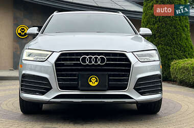 Внедорожник / Кроссовер Audi Q3 2016 в 