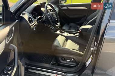 Внедорожник / Кроссовер Audi Q3 2018 в 