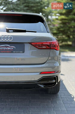 Внедорожник / Кроссовер Audi Q3 2024 в 