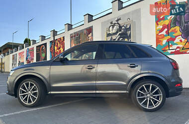 Внедорожник / Кроссовер Audi Q3 2017 в 