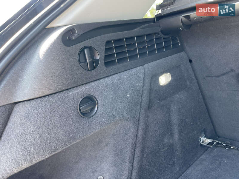 Внедорожник / Кроссовер Audi Q3 2015 в Ивано-Франковске