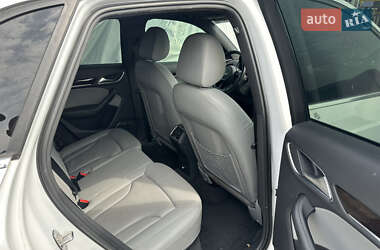 Внедорожник / Кроссовер Audi Q3 2015 в 