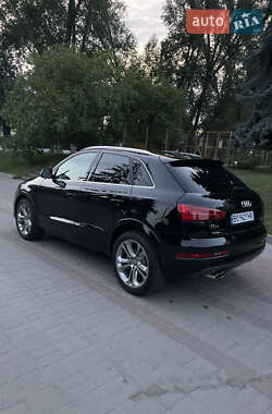 Внедорожник / Кроссовер Audi Q3 2018 в 