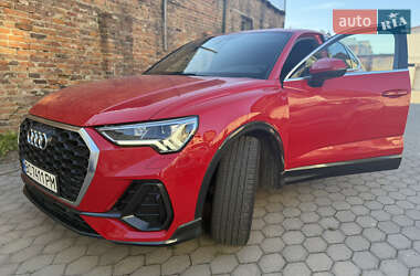 Внедорожник / Кроссовер Audi Q3 2020 в 