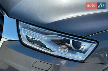 Внедорожник / Кроссовер Audi Q3 2016 в 