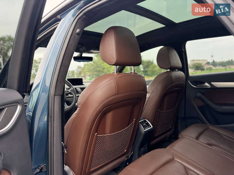 Позашляховик / Кросовер Audi Q3 2018 в Новомосковську