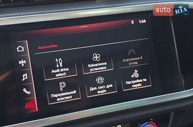 Внедорожник / Кроссовер Audi Q3 2020 в 