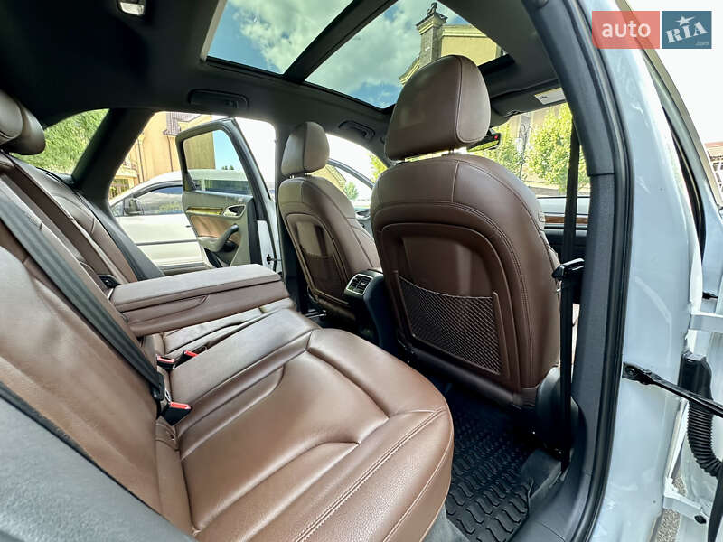 Внедорожник / Кроссовер Audi Q3 2018 в Киеве