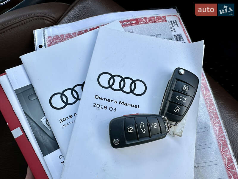 Внедорожник / Кроссовер Audi Q3 2018 в Киеве