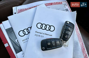 Внедорожник / Кроссовер Audi Q3 2018 в 