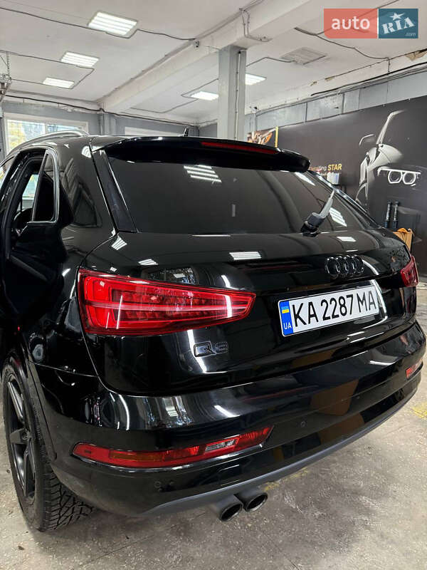 Позашляховик / Кросовер Audi Q3 2016 в Києві