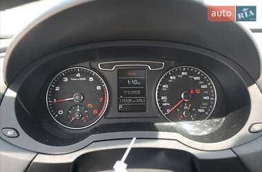 Внедорожник / Кроссовер Audi Q3 2015 в 