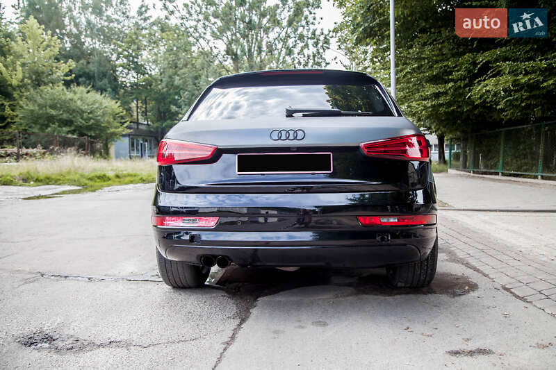 Внедорожник / Кроссовер Audi Q3 2017 в Львове