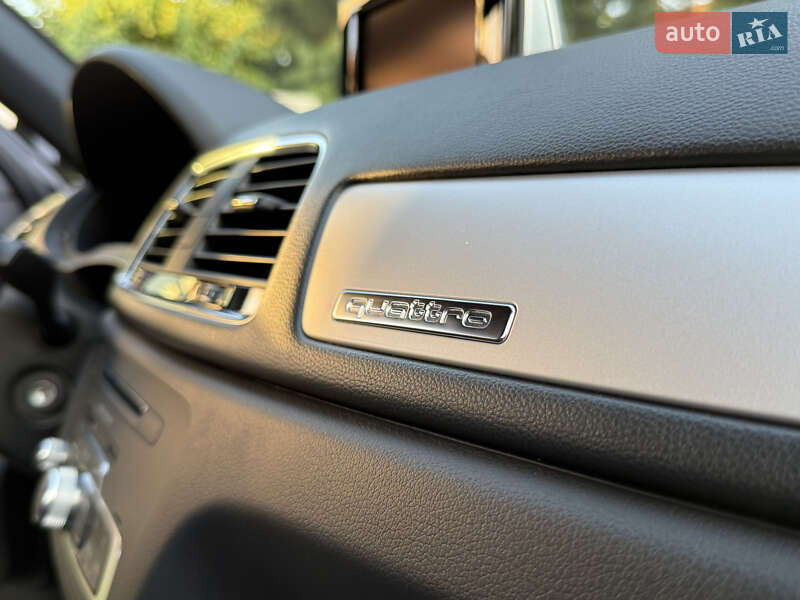 Внедорожник / Кроссовер Audi Q3 2018 в Одессе
