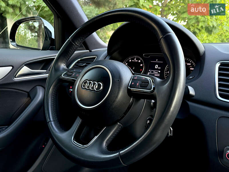 Внедорожник / Кроссовер Audi Q3 2018 в Одессе