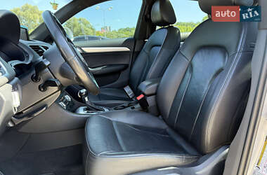 Внедорожник / Кроссовер Audi Q3 2014 в 
