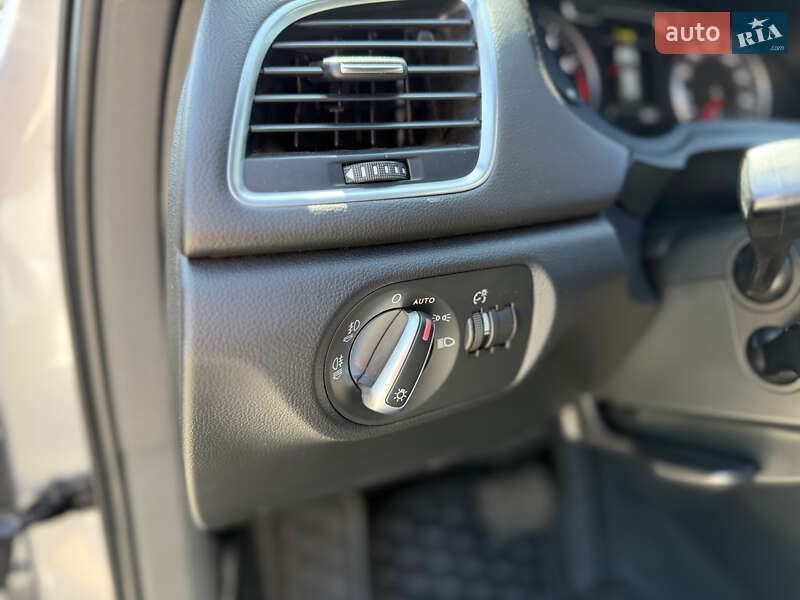 Внедорожник / Кроссовер Audi Q3 2014 в Днепре