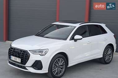 Внедорожник / Кроссовер Audi Q3 2023 в 