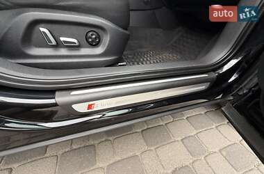 Внедорожник / Кроссовер Audi Q3 2018 в 