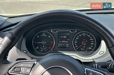 Внедорожник / Кроссовер Audi Q3 2013 в 
