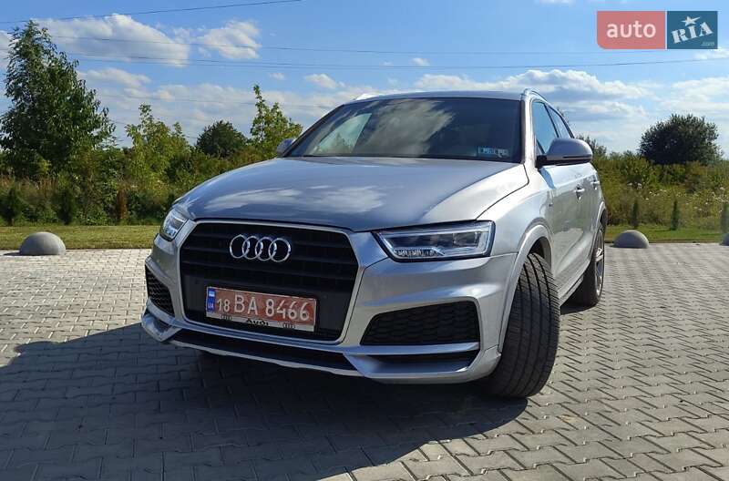 Внедорожник / Кроссовер Audi Q3 2018 в 
