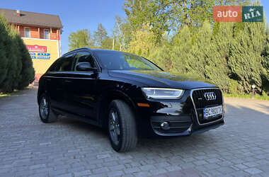 Внедорожник / Кроссовер Audi Q3 2014 в 