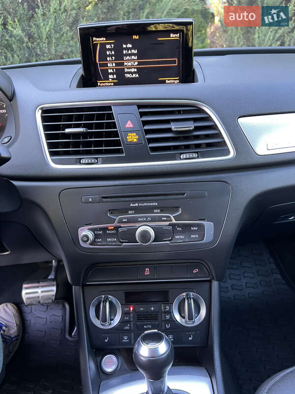 Внедорожник / Кроссовер Audi Q3 2014 в Самборе