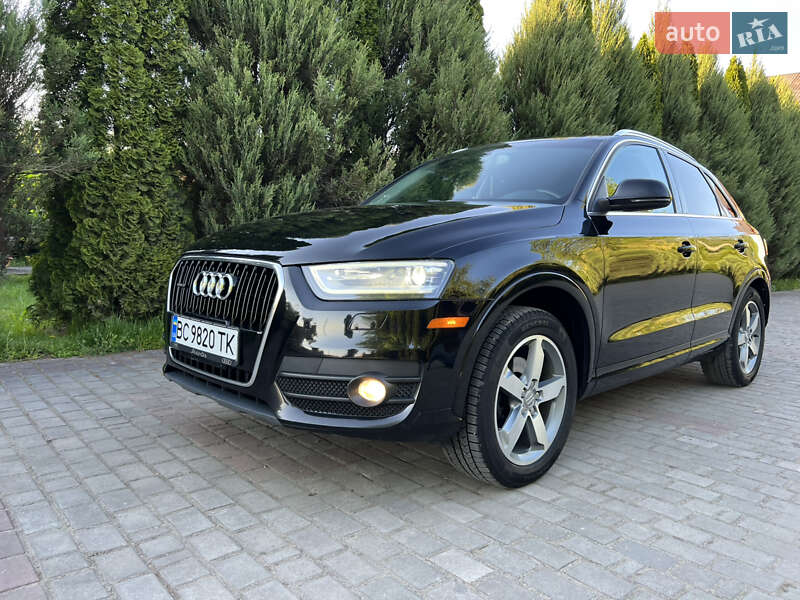 Внедорожник / Кроссовер Audi Q3 2014 в Самборе