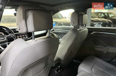 Внедорожник / Кроссовер Audi Q3 2019 в 