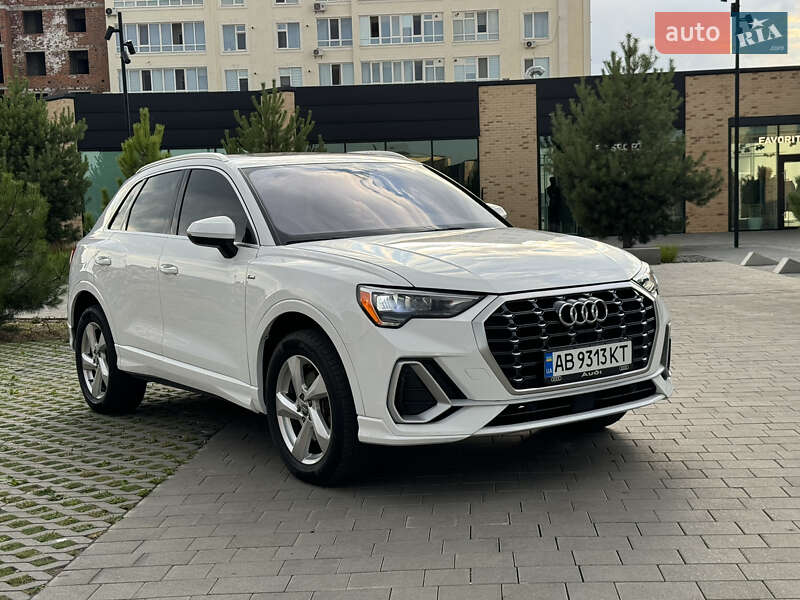 Внедорожник / Кроссовер Audi Q3 2019 в Хмельницком