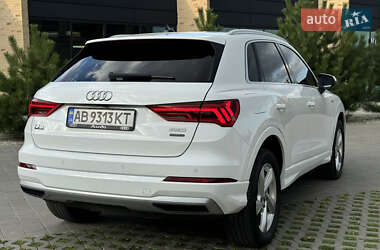Внедорожник / Кроссовер Audi Q3 2019 в 