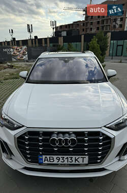 Внедорожник / Кроссовер Audi Q3 2019 в 