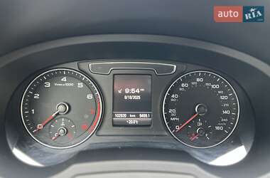Внедорожник / Кроссовер Audi Q3 2016 в 