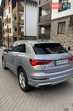 Внедорожник / Кроссовер Audi Q3 2020 в 