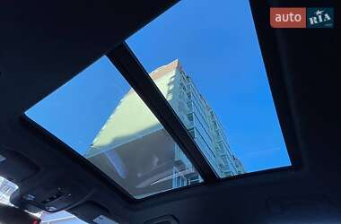 Внедорожник / Кроссовер Audi Q3 2021 в 