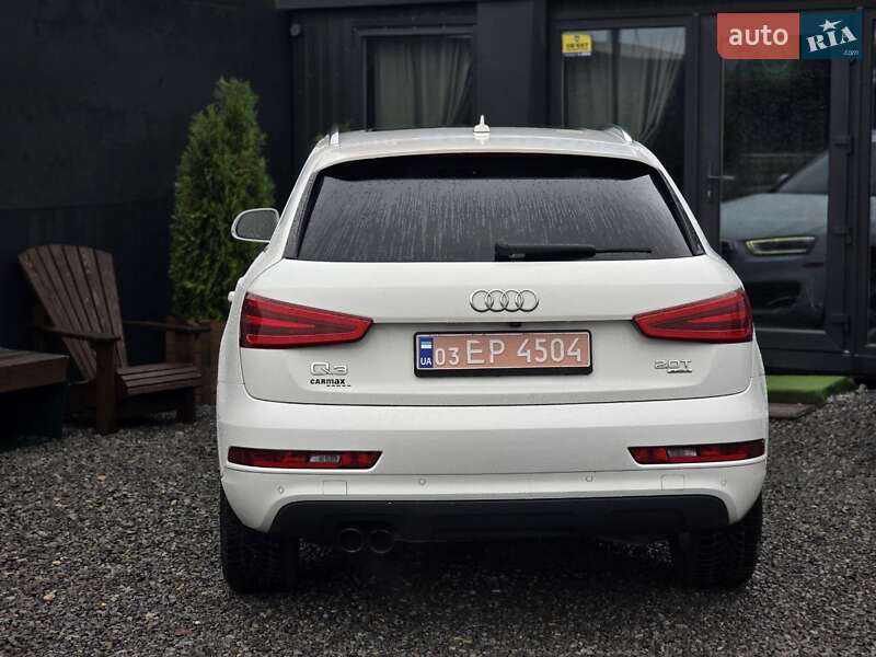 Внедорожник / Кроссовер Audi Q3 2015 в Тернополе