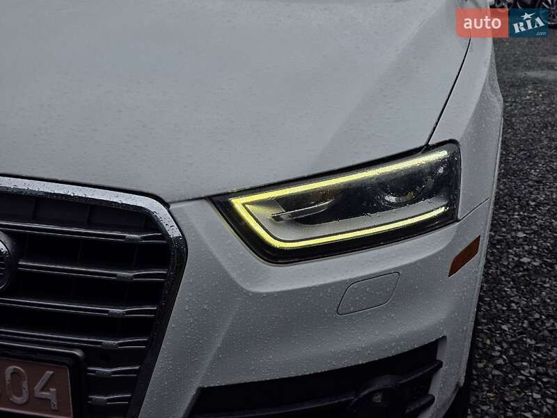 Внедорожник / Кроссовер Audi Q3 2015 в Тернополе