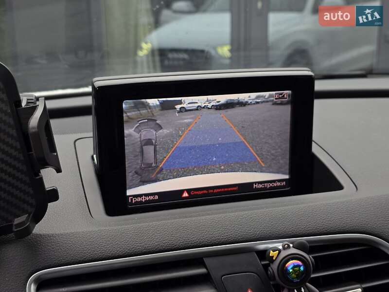 Внедорожник / Кроссовер Audi Q3 2015 в Тернополе