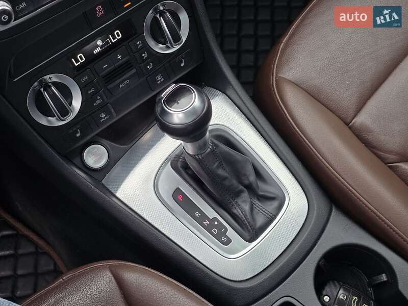 Внедорожник / Кроссовер Audi Q3 2015 в Тернополе