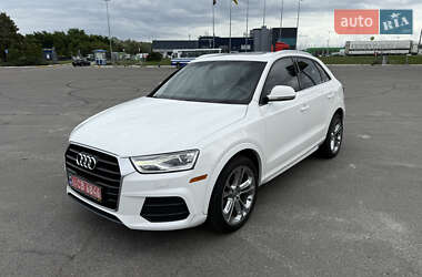Внедорожник / Кроссовер Audi Q3 2015 в 