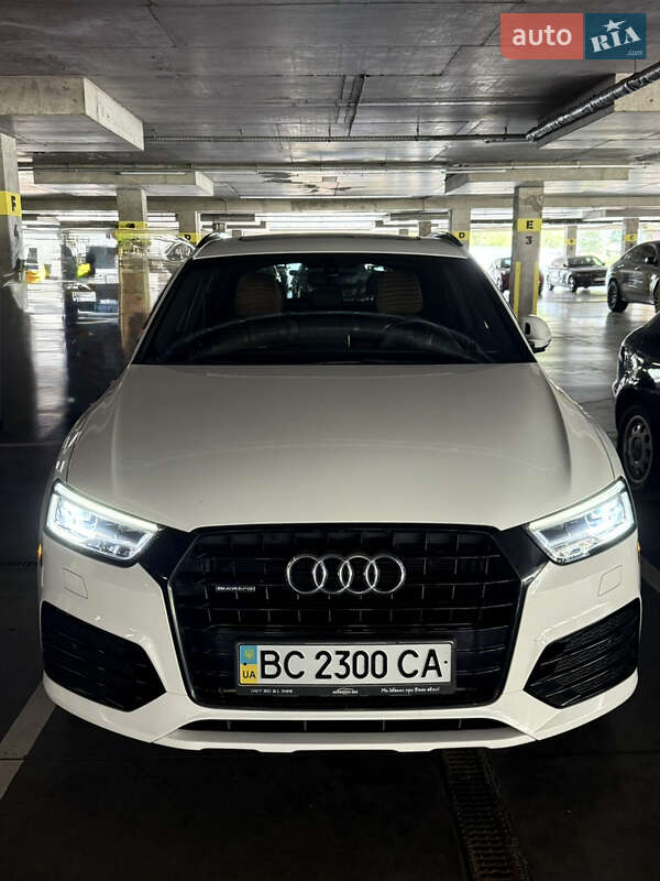 Внедорожник / Кроссовер Audi Q3 2018 в 