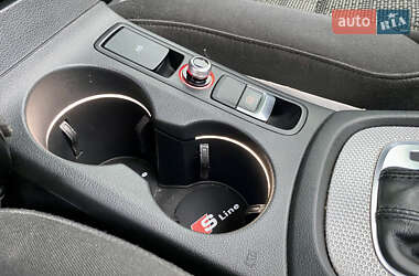 Внедорожник / Кроссовер Audi Q3 2013 в 