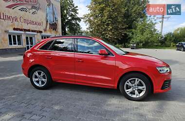 Внедорожник / Кроссовер Audi Q3 2017 в 